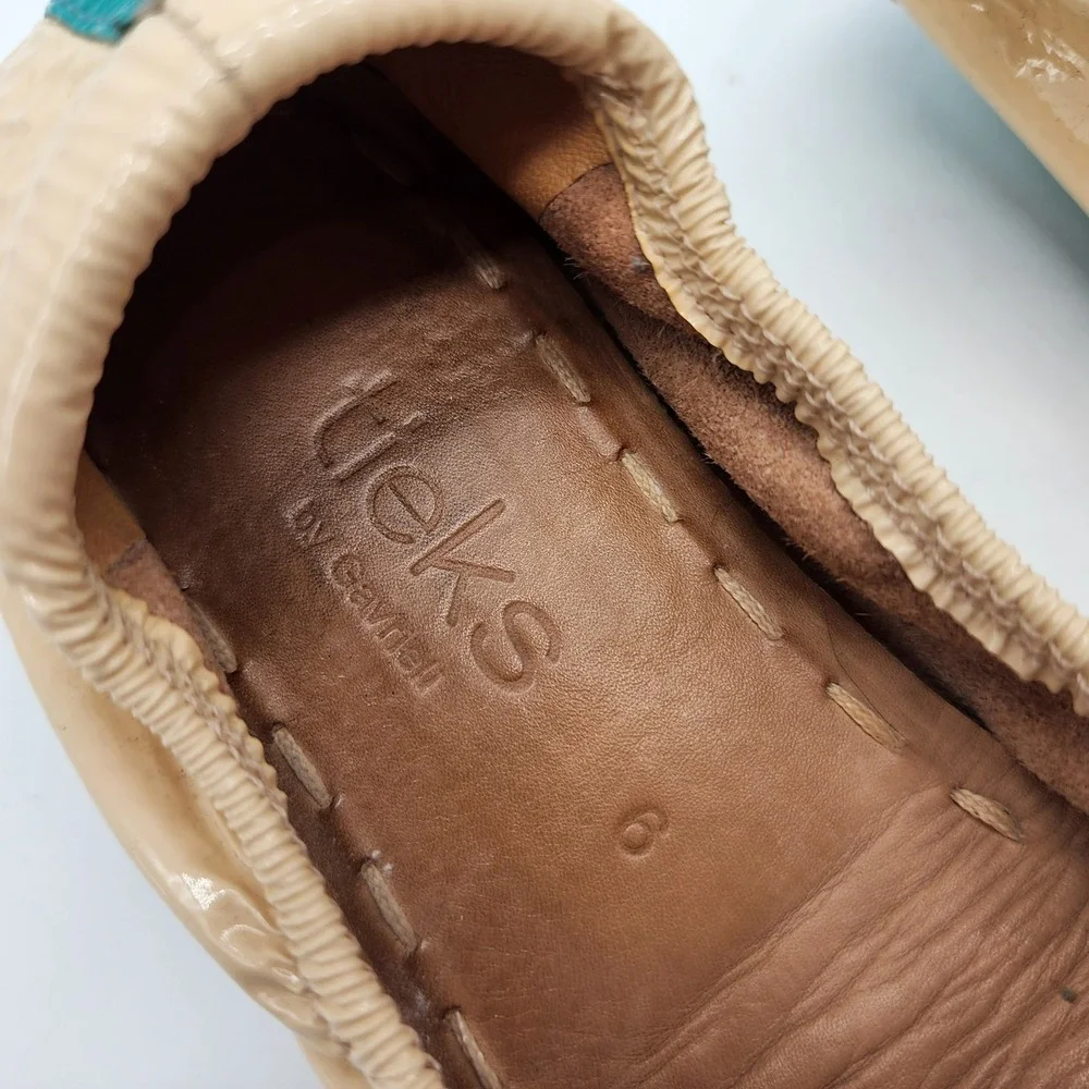 Tieks Biscotti Patent Leather Ballet Flats Women's 6 Cream Tan Neutral Foldable